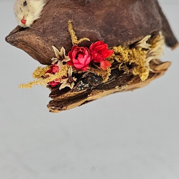 Vintage Baby Mice In Pecan Shell Fur Animals Signed Troy - Picture 9 of 10